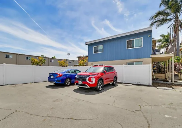 2nd image of 1328 Iris Ave, Imperial Beach, CA 91932
