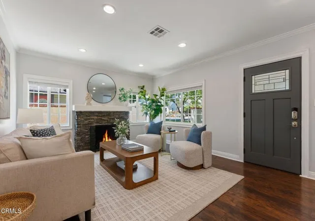 2nd image of 1972 Wagner St, Pasadena, CA 91107 | MLS# P1-28315