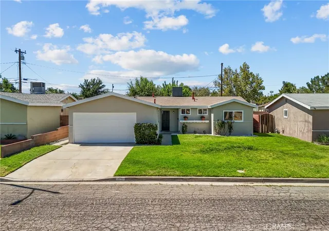 1st image of 512 E Lingard, Lancaster, CA 93535 | MLS# SR26170017