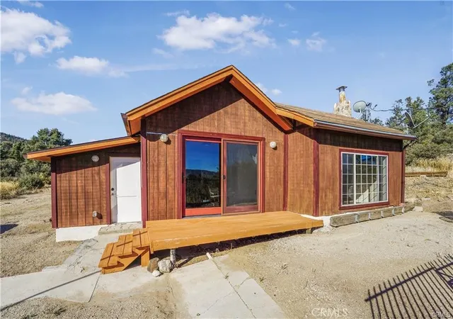 2nd image of 37112 Adams Trail, Frazier Park, CA 93225 | MLS# SR26170090