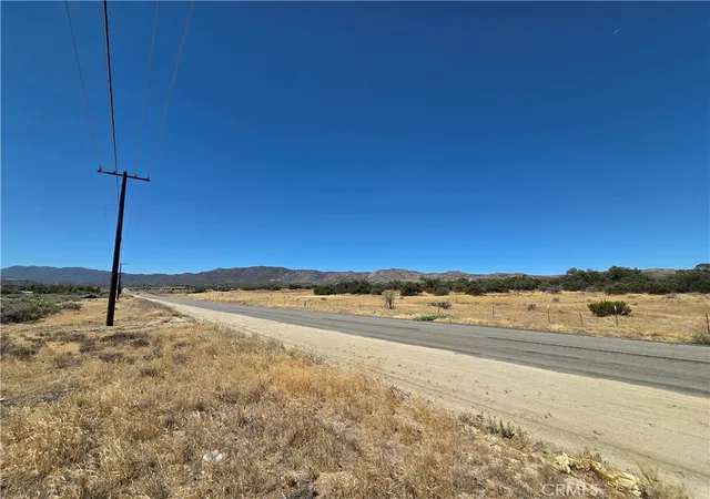 5th image of 3 Terwilliger, Anza, CA 92539 | MLS# SW26157890