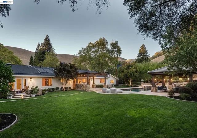5th image of 2780 Mossy Oak Dr, Danville, CA 94506 | MLS# 41143839