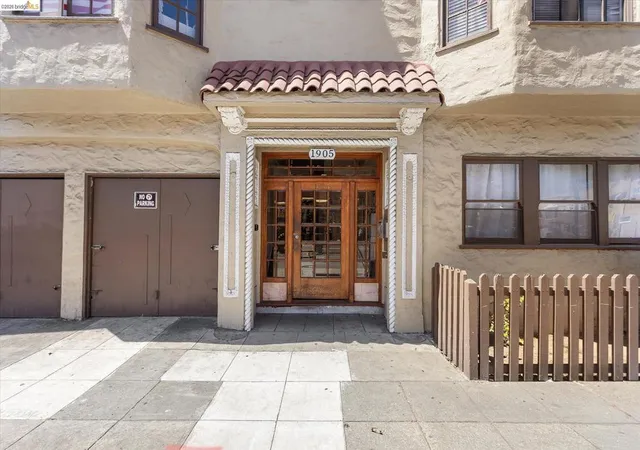 5th image of 1905 Foothill Blvd, Oakland, CA 94606 | MLS# 41143837