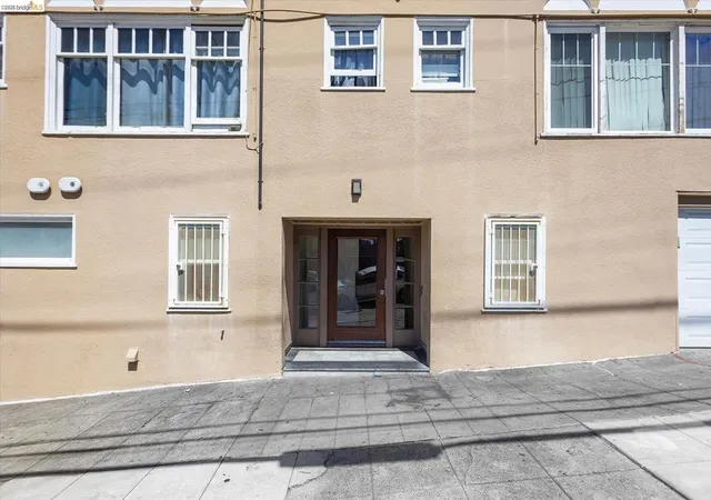 5th image of 1846 Foothill Blvd, Oakland, CA 94606 | MLS# 41143842