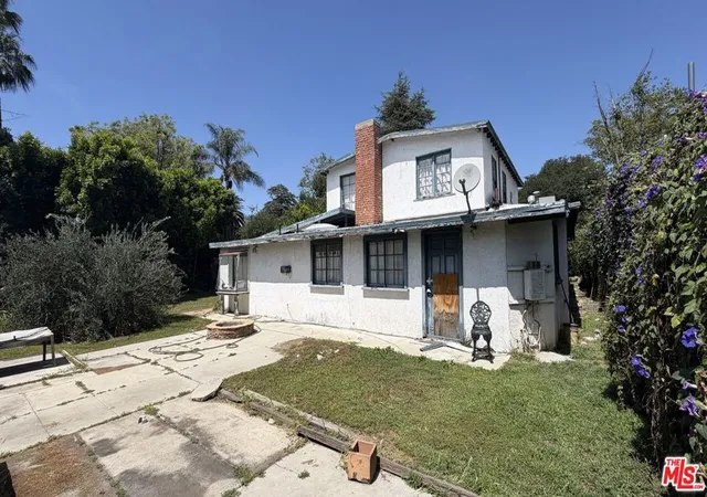 1st image of 13542 Erwin St, Van Nuys, CA 91401 | MLS# 26868223