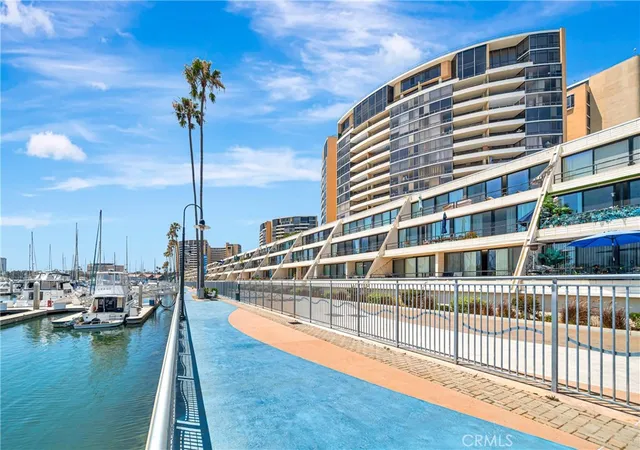 43rd image of 4316 Marina City Dr #227, Marina Del Rey, CA 90292 | MLS# SR26170128