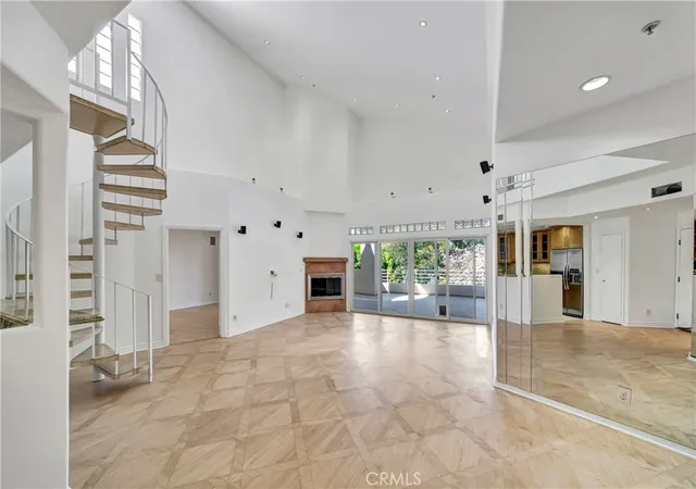 1st image of 4477 Woodman Ave #305, Sherman Oaks, CA 91423 | MLS# SR26170146