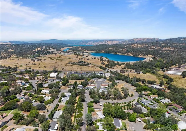 3rd image of 397 Stoneridge, Oroville, CA 95966 | MLS# OR26169686