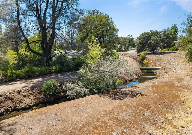 5th image of 397 Stoneridge, Oroville, CA 95966 | MLS# OR26169686