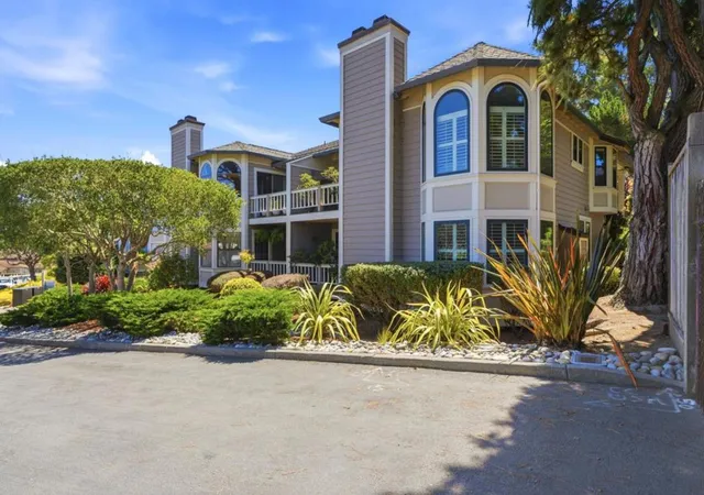 Photo 2 of Sale Pending at 3021 Ransford Ave, Pacific Grove, CA 93950 | MLS# ML82056526 | Listing updated on 2026-10-12