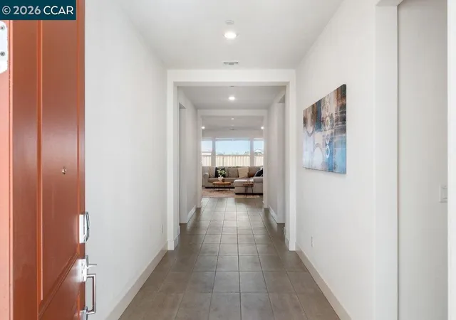 3rd image of 6808 Verbena St, Tracy, CA 95377 | MLS# 41143854