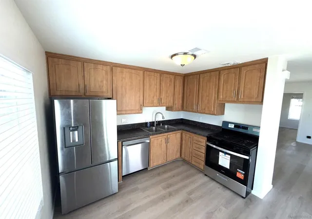 Photo 4 of Condo for sale at 10955 Via Abaca, San Diego, CA 92126 | MLS# 260019020SD | Listing updated on 2026-09-28