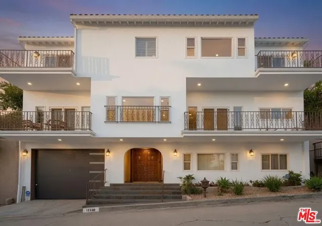 3rd image of 15330 Del Gado Dr, Sherman Oaks, CA 91403 | MLS# 26868399