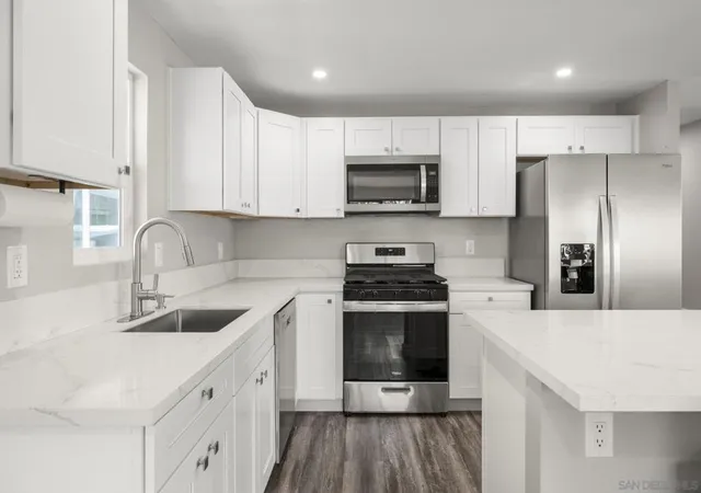 4th image of 1145 E Barham Dr #SPC 145, San Marcos, CA 92078 | MLS# 260019024SD