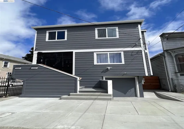 12th image of 1620 12th Ave, Oakland, CA 94606 | MLS# 41143865