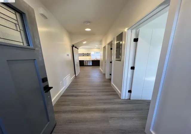 4th image of 1620 12Th Ave, Oakland, CA 94606 | MLS# 41143865