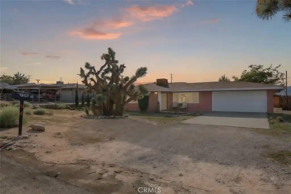 Photo 1 of Single family home for sale at 7590 Aster Ave, Yucca Valley, CA 92284 | MLS# IV26170227 | Listing updated on 2026-08-06