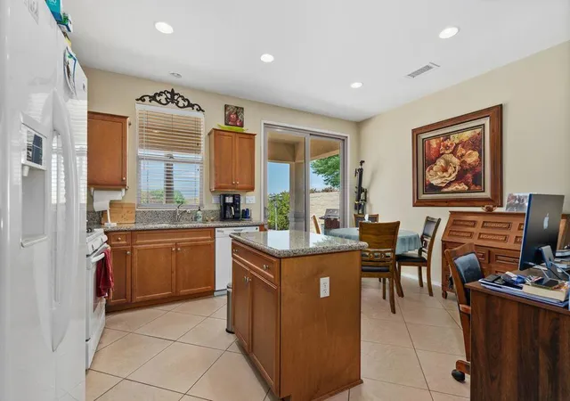 Photo 3 of Single family home for sale at 41563 Calle Pampas, Indio, CA 92203 | MLS# 219151076DA | Listing updated on 2026-10-08