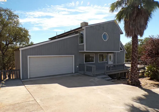 Single family home for sale at 4271 Council Trl, Copperopolis, CA 95228 | MLS# 41143868