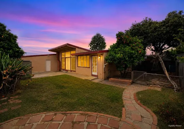 3rd image of 440 Rousseau St, Hayward, CA 94544 | MLS# ML82056540