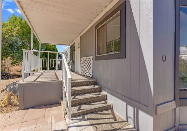 4th image of 1700 S State #82, Hemet, CA 92543 | MLS# SW26169901