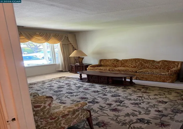 4th image of 165 Linda Vista Ave, Pittsburg, CA 94565 | MLS# 41143883