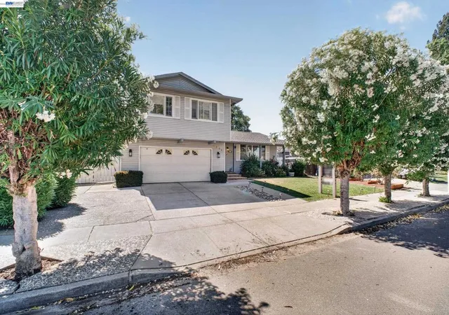 1st image of 4336 Muirwood Dr, Pleasanton, CA 94588 | MLS# 41143882