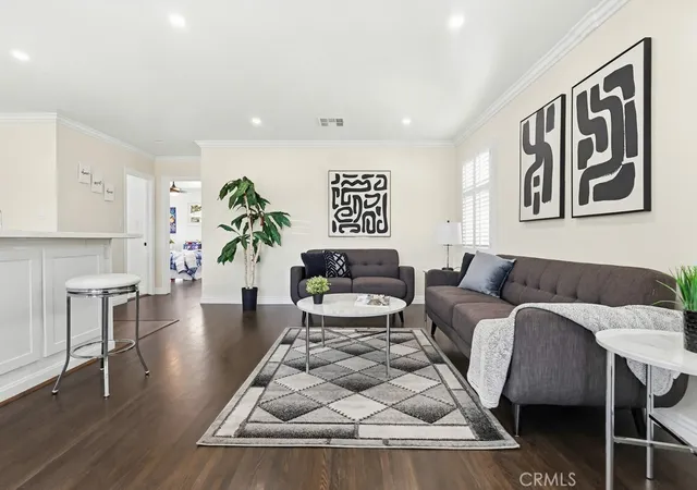 Photo 4 of Single family home for sale at 3133 Cedar Ave, Long Beach, CA 90806 | MLS# PW26167681 | Listing updated on 2026-10-06