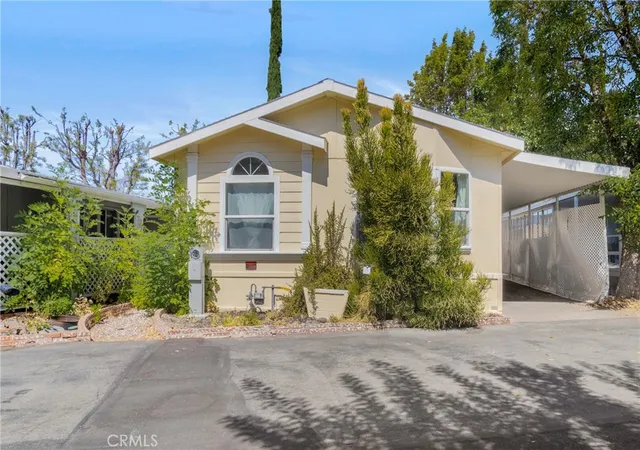 1st image of 4201 Topanga Canyon #63, Woodland Hills, CA 91364 | MLS# SR26168515