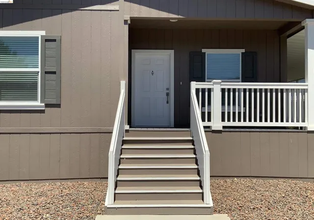 4th image of 245 Aloha Way, Pittsburg, CA 94565 | MLS# 41143887