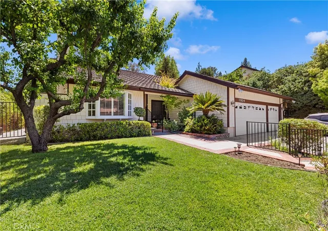 Photo 2 of Single family home for sale at 11934 Rexbon, Granada Hills, CA 91344 | MLS# SR26170108 | Listing updated on 2026-09-16