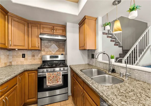 Listing Photo 4 - Condo for sale in building located at 12012 Sproul St, Norwalk, CA 90650