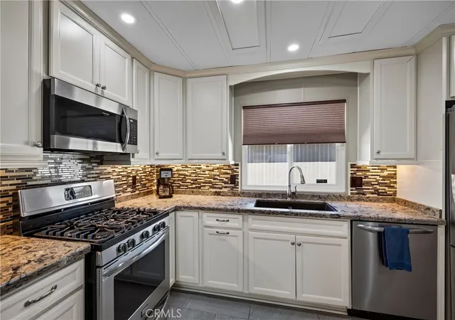 3rd image of 2829 Chamise Way, Hemet, CA 92545 | MLS# SW26170157