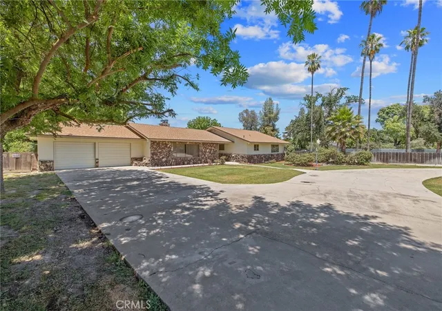 4th image of 8640 12Th, Hanford, CA 93230 | MLS# PI26154236