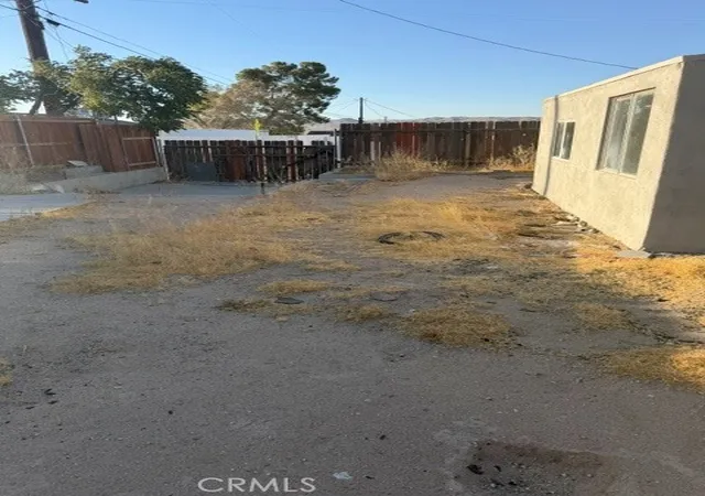 Photo 4 of Single family home for sale at 600 Kathleen, Barstow, CA 92311 | MLS# HD26170562 | Listing updated on 2026-09-25