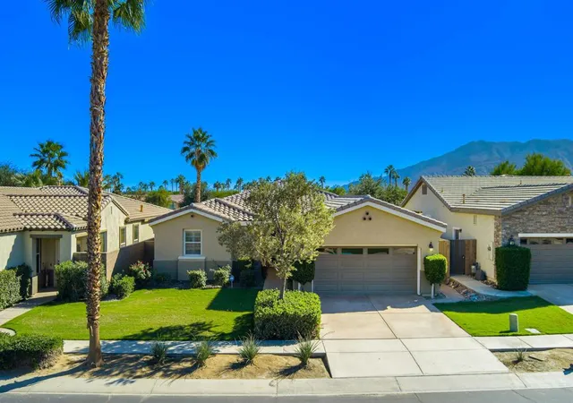 Photo 4 of Single family home for sale at 81711 Brittlebush Ln, La Quinta, CA 92253 | MLS# 219151082DA | Listing updated on 2026-10-08