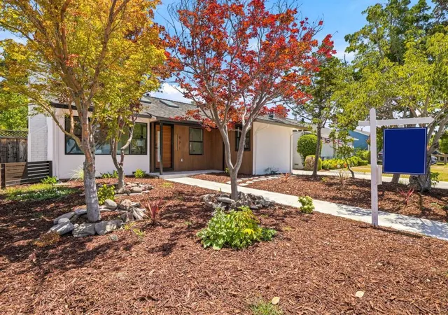 2nd image of 971 Madeline Ln, Santa Clara, CA 95050 | MLS# ML82051716