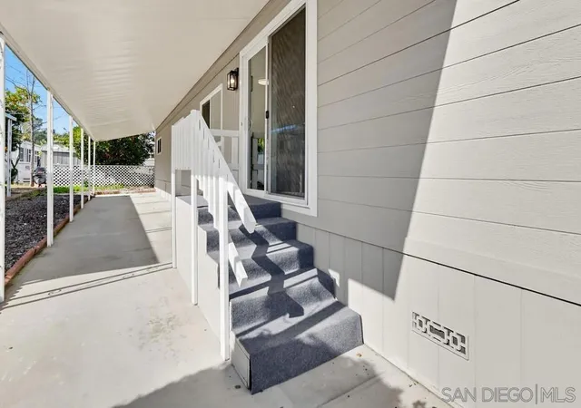 4th image of 716 S 2Nd Street, El Cajon, CA 92019 | MLS# 260019070SD