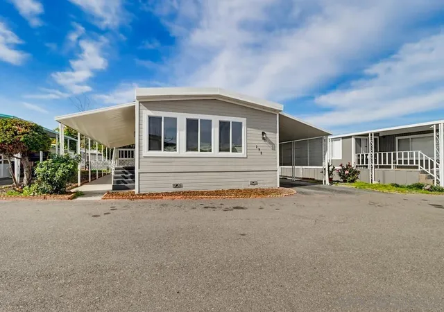 5th image of 716 S 2Nd Street, El Cajon, CA 92019 | MLS# 260019070SD