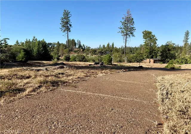 3rd image of 1880 Andrew, Paradise, CA 95969 | MLS# SN26168818