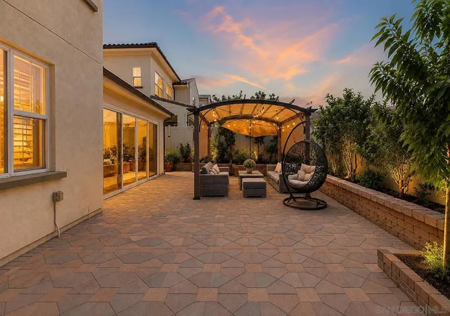 3rd image of 9057 W Bluff Pl, Santee, CA 92071 | MLS# 260019072SD