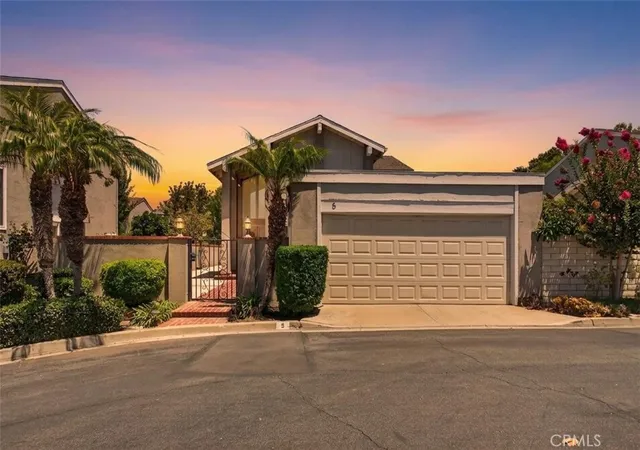 Photo 1 of Sale Pending at 5 Tiger, Irvine, CA 92604 | MLS# DW26170642 | Listing updated on 2026-09-28