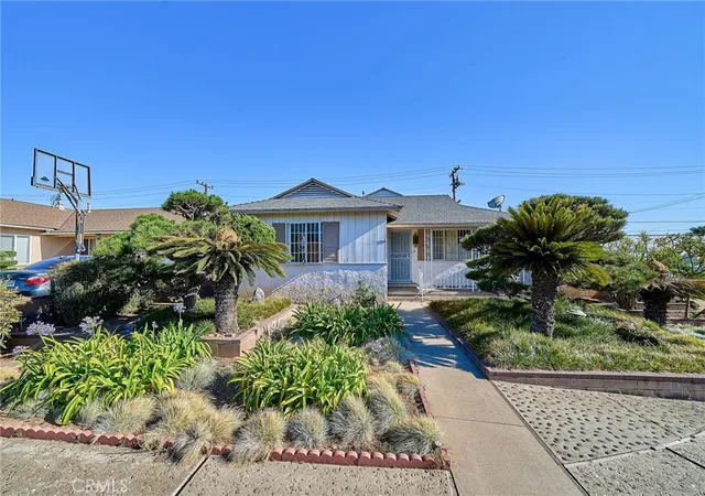 4th image of 1944 S Mcpherrin, Monterey Park, CA 91754 | MLS# RS26163616