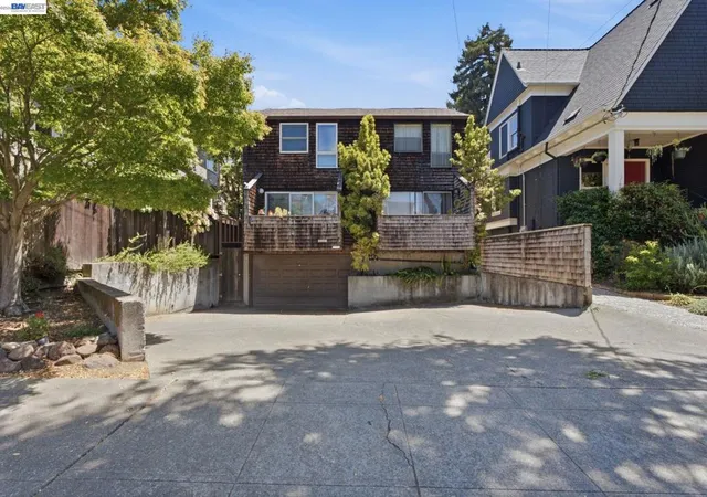 1st image of 2603 Benvenue Ave #3, Berkeley, CA 94704 | MLS# 41143908