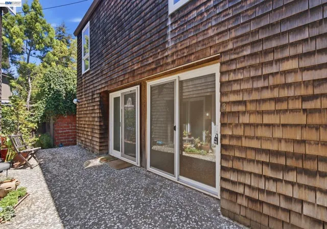 25th image of 2603 Benvenue Ave #3, Berkeley, CA 94704 | MLS# 41143908