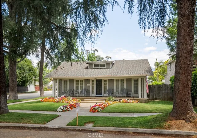 Photo 3 of Single family home for sale at 2411 3rd, La Verne, CA 91750 | MLS# CV26168708 | Listing updated on 2026-10-12