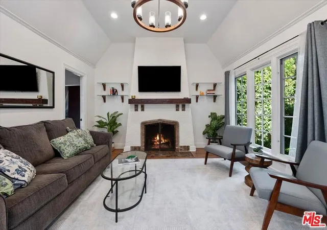 Photo 4 of Single family home for sale at 8818 Rosewood Ave, West Hollywood, CA 90048 | MLS# 26862029 | Listing updated on 2026-09-04