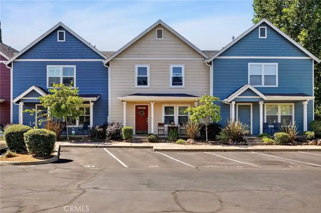 Condo for sale at 2099 Hartford Dr #31, Chico, CA 95928 | MLS# SN26166266