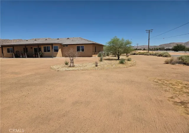 Photo 3 of Single family home for sale at 16118 Ocotilla Rd, Apple Valley, CA 92307 | MLS# HD26170741 | Listing updated on 2026-09-29