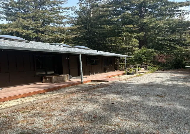 Photo 2 of Sale Pending at 50 Old Orchard Rd, Los Gatos, CA 95033 | MLS# ML82056631 | Listing updated on 2026-10-03